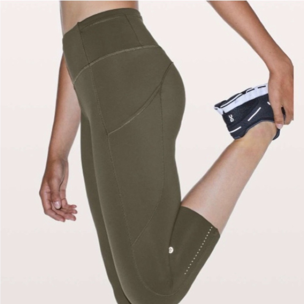 Lululemon Fast & Free Dark Olive Crop ll Nulux 19” Leggings High Rise Sz 8 Run